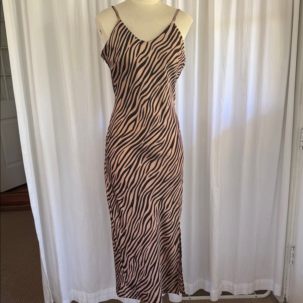 Lea & Viola Zebra Print Maxi Dress sz large